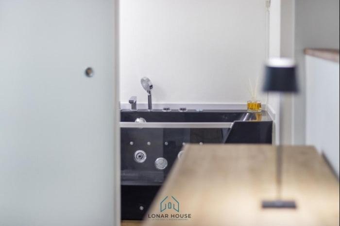 Center Jacuzzi Deluxe Loft Apartment Mailand