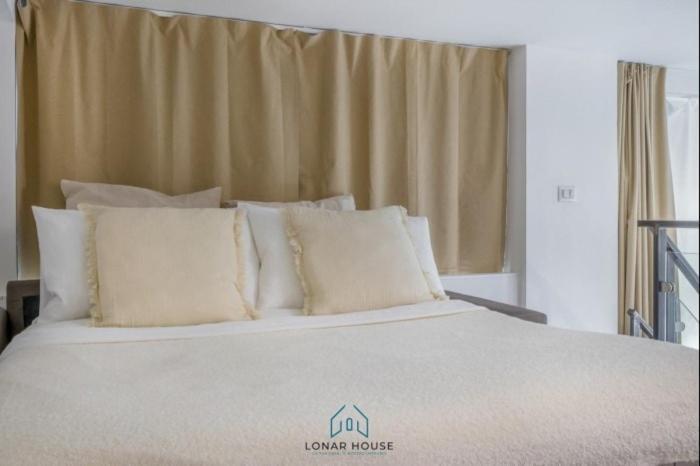 Center Jacuzzi Deluxe Loft Mailand