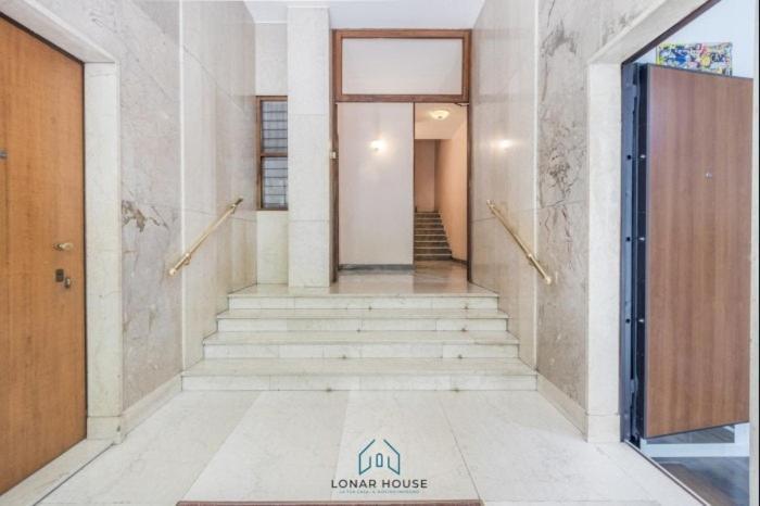 Apartment Center Jacuzzi Deluxe Loft