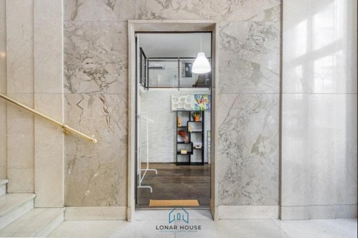 Center Jacuzzi Deluxe Loft Mailand